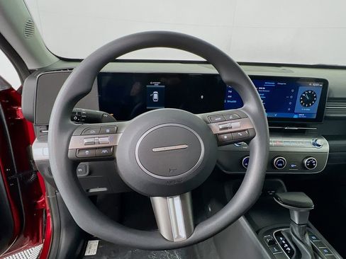 New 2026 Hyundai Kona SE image 10