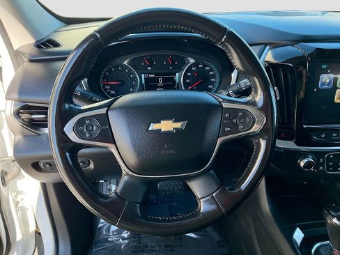 Used 2019 Chevrolet Traverse RS image 11