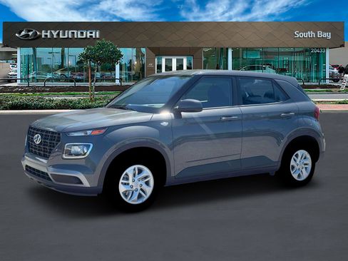 New 2026 Hyundai Venue SE image 2