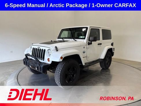 Used 2012 Jeep Wrangler Sahara AWD/4WD image 3