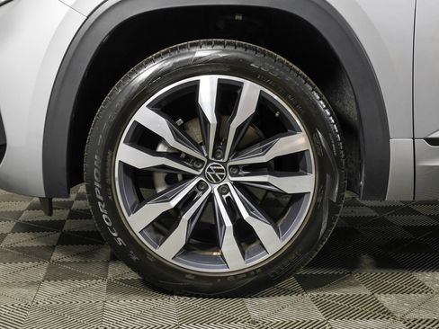 Used 2023 Volkswagen Atlas SEL R-Line AWD/4WD image 25