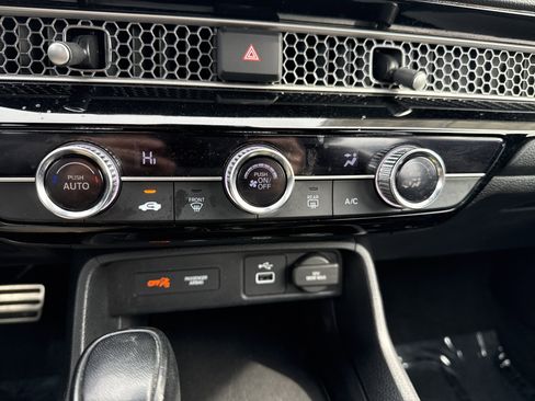 Used 2023 Honda Civic Sport image 22