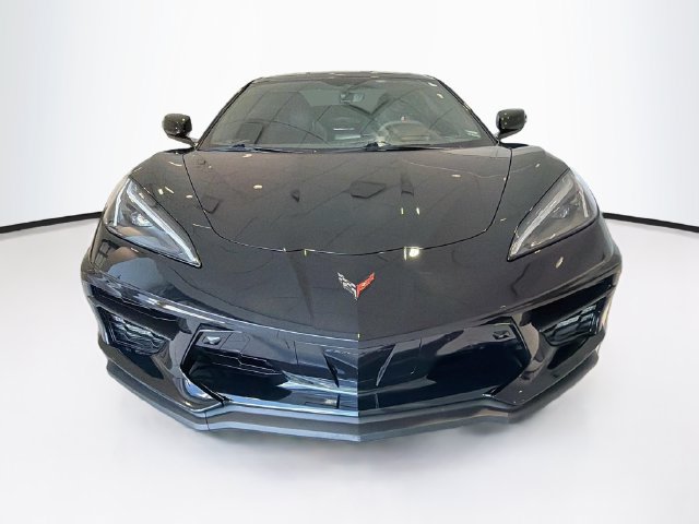 Used 2022 Chevrolet Corvette Stingray Premium Conv w/ Z51 Performance Package RWD image 2