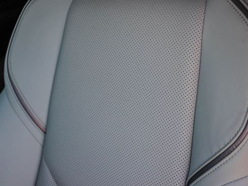 Certified 2024 Toyota Prius XLE FWD image 25