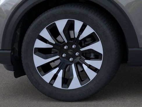 New 2026 Ford Explorer Platinum w/ LUX Leather Package image 21