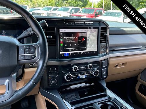 Used 2024 Ford F250 Lariat w/ Chrome Package AWD/4WD image 9
