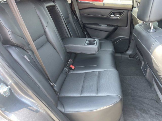 Used 2023 Nissan Rogue SV w/ SV Premium B Package AWD/4WD image 20