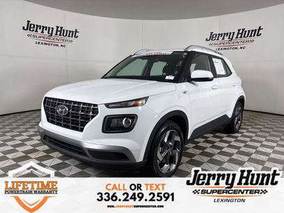 Used 2024 Hyundai Venue SEL