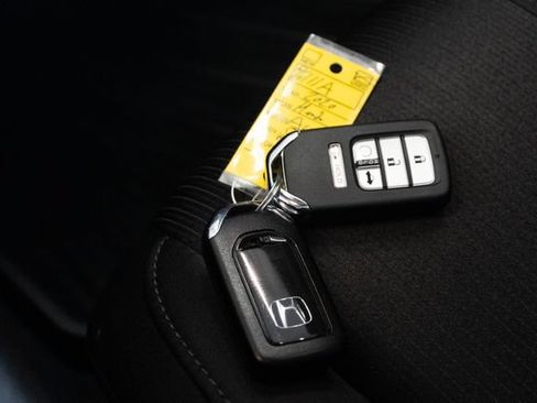 Used 2020 Honda Accord EX image 26