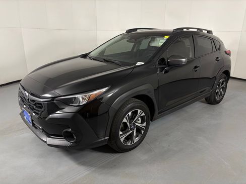 Used 2025 Subaru Crosstrek 2.0i Premium AWD/4WD image 4