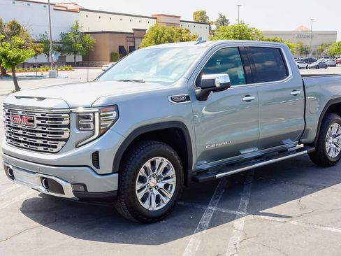 New 2026 GMC Sierra 1500 Denali w/ Technology Package AWD/4WD image 3