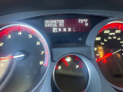 Used 2012 GMC Acadia SLT image 19