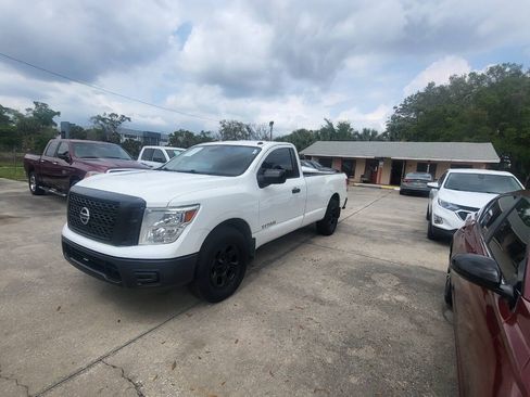 Used 2019 Nissan Titan S RWD image 41