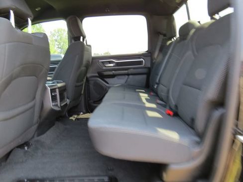 Used 2023 RAM 1500 Big Horn AWD/4WD image 5