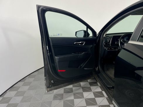 Used 2023 Kia Sportage EX FWD image 12