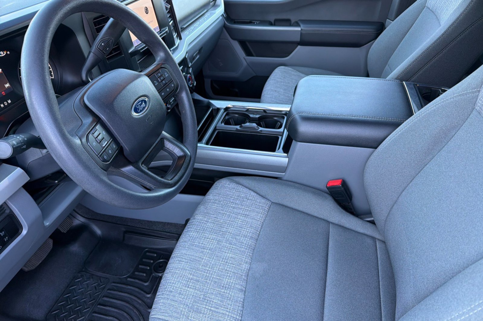 Used 2023 Ford F250 XLT w/ 360-Degree Camera Package AWD/4WD image 7