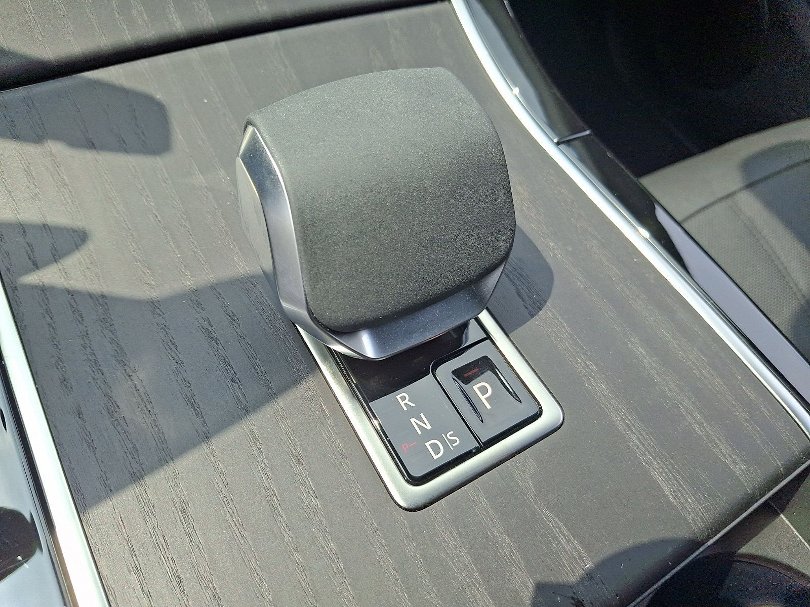 Used 2026 Land Rover Range Rover Evoque S AWD/4WD image 15