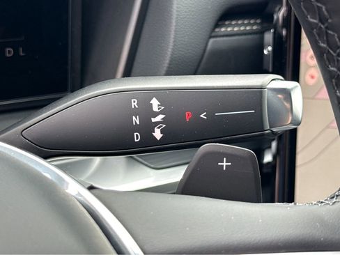 New 2026 GMC Terrain Elevation w/ Elevation Premium Package AWD/4WD image 22