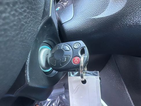Used 2018 Ford Focus SE FWD image 16