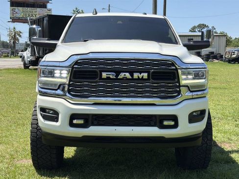 Used 2020 RAM 2500 Limited AWD/4WD image 2