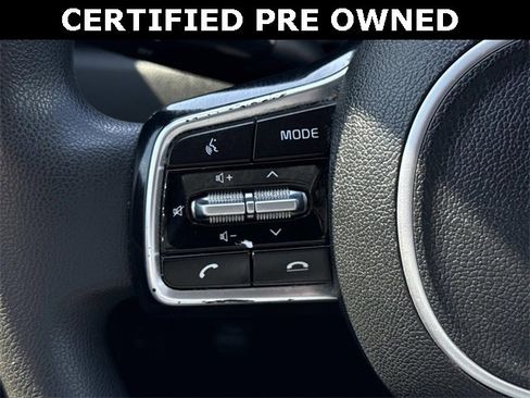 Used 2022 Kia Sorento LX image 24
