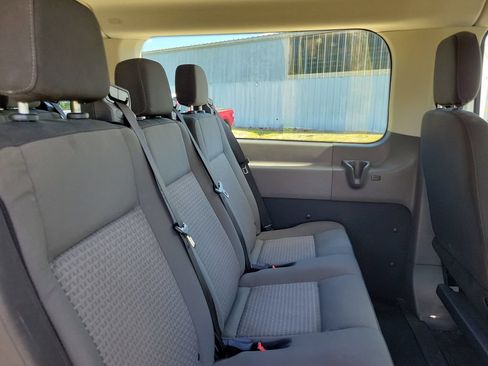 Used 2024 Ford Transit 350 XLT RWD image 15