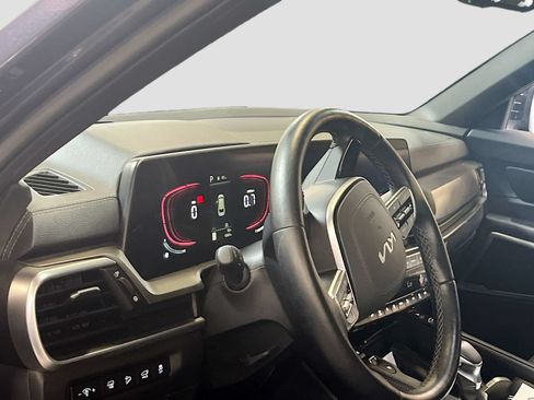 Used 2025 Kia Telluride EX X-Line AWD/4WD image 9