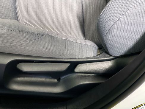 New 2026 Toyota Corolla SE image 15