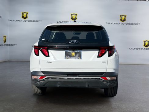 Used 2024 Hyundai Tucson SE AWD/4WD image 4
