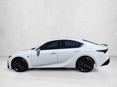 Used 2025 Lexus IS 300 F Sport RWD image 9