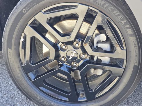 Used 2023 Kia Telluride SX X-Line image 10