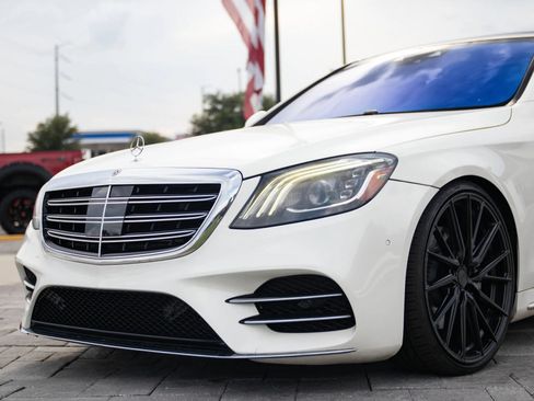 Used 2019 Mercedes-Benz S 560 Sedan w/ AMG Line Exterior image 7