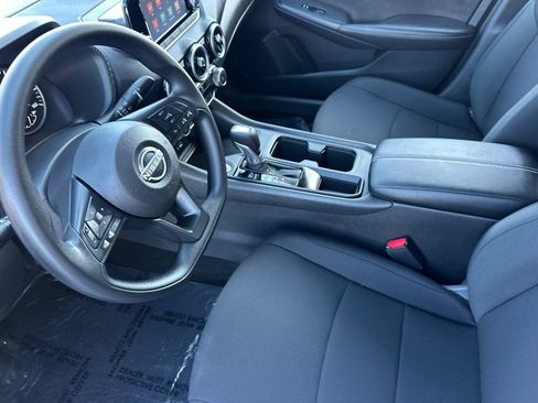 Used 2025 Nissan Sentra S FWD image 7