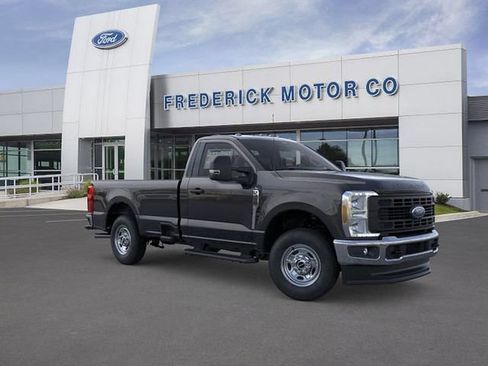 New 2026 Ford F250 XL w/ XL Chrome Package AWD/4WD image 7