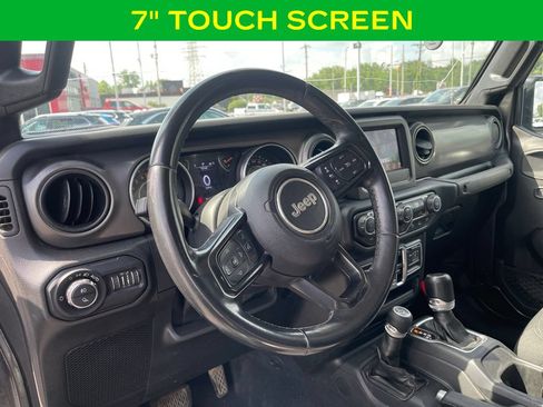 Used 2022 Jeep Gladiator Sport AWD/4WD image 14