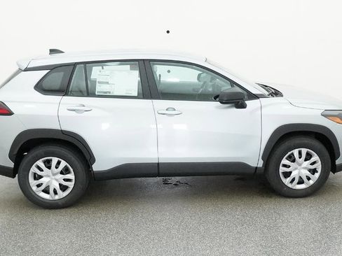 New 2026 Toyota Corolla Cross L image 47