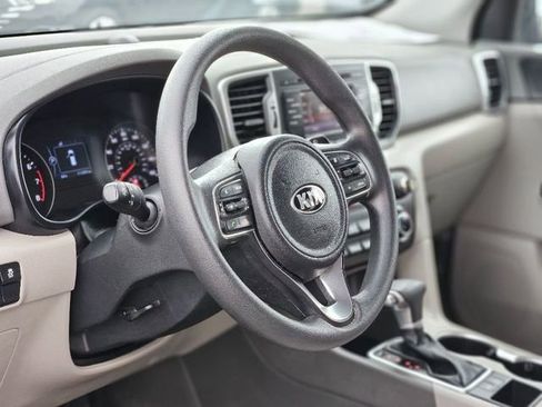 Used 2018 Kia Sportage LX image 12