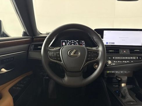 Used 2025 Lexus ES 350 w/ Premium Package FWD image 35