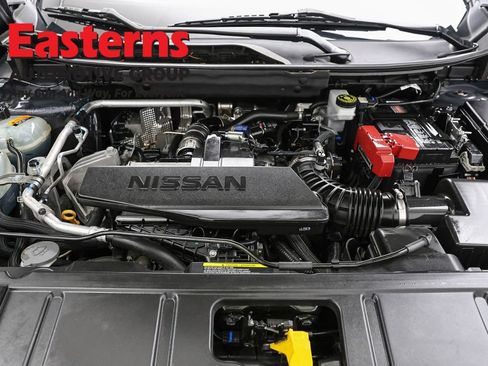 Used 2024 Nissan Rogue S AWD/4WD image 7