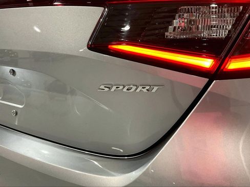 Certified 2025 Honda Civic Sport image 23