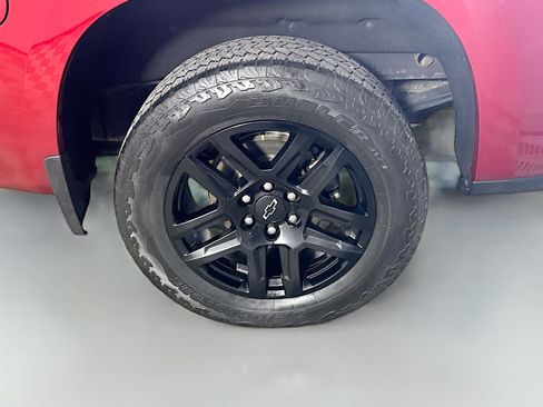 Used 2023 Chevrolet Silverado 1500 RST AWD/4WD image 37
