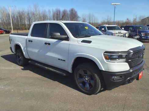 Used 2023 RAM 1500 Big Horn image 8