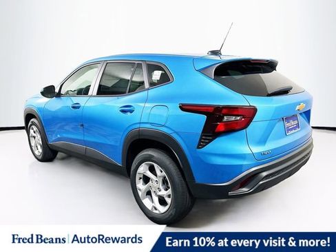 New 2026 Chevrolet Trax LS w/ LS Convenience Package image 4
