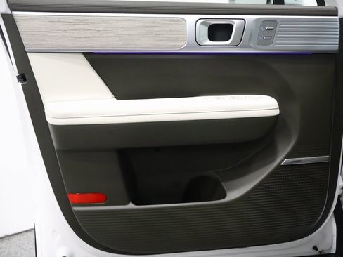 Used 2024 Hyundai Santa Fe Calligraphy image 12