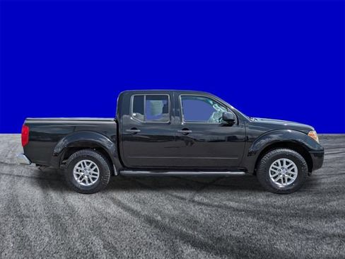 Used 2016 Nissan Frontier SV AWD/4WD image 3