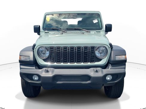 Used 2024 Jeep Wrangler Sport AWD/4WD image 2