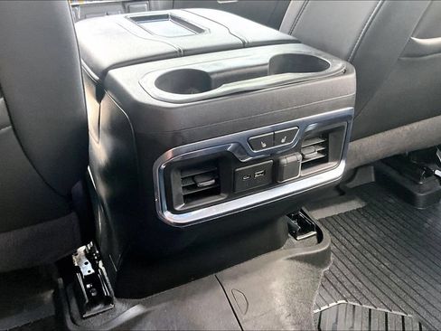 Used 2020 Chevrolet Silverado 1500 LTZ w/ LTZ Convenience Package AWD/4WD image 11