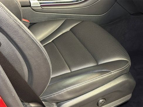 Used 2021 Mercedes-Benz GLC 300 4MATIC w/ AMG Line image 10