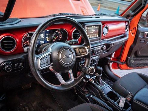 Used 2020 Jeep Wrangler Unlimited Rubicon w/ LED Lighting Group image 17