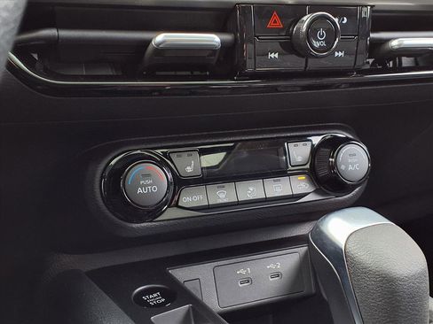 New 2026 Nissan Kicks SV w/ SV Premium Package image 17